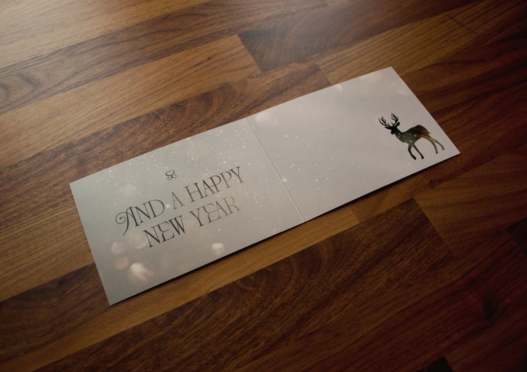 Sina Holste Design Weihnachtskarte Print Design Innengestaltung einer Weihnachtskarte mit Hirsch Grafik und Neujahrsgruß
