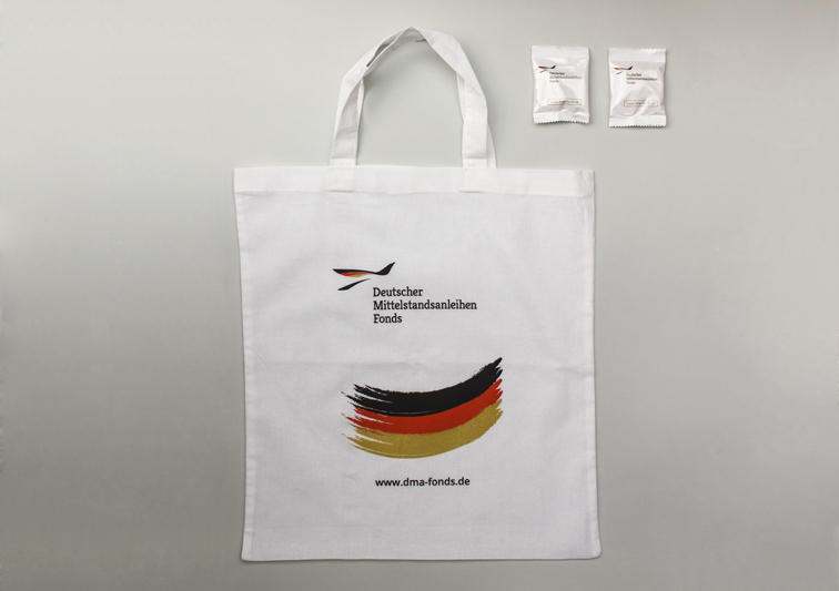 Sina Holste · Grafik Design & Illustration