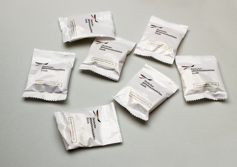 Sina Holste · Grafik Design & Illustration