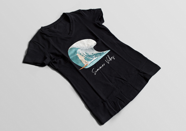 T-Shirt mit Print einer Illustration eines surfenden Eisbärs auf großer Welle